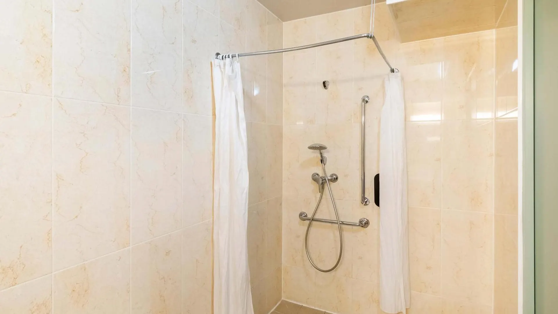 B&B Hotel Lorient Caudan France